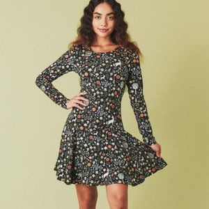 Samantha Pleet Keepsake Dress in Black Illuminated print, Size Small